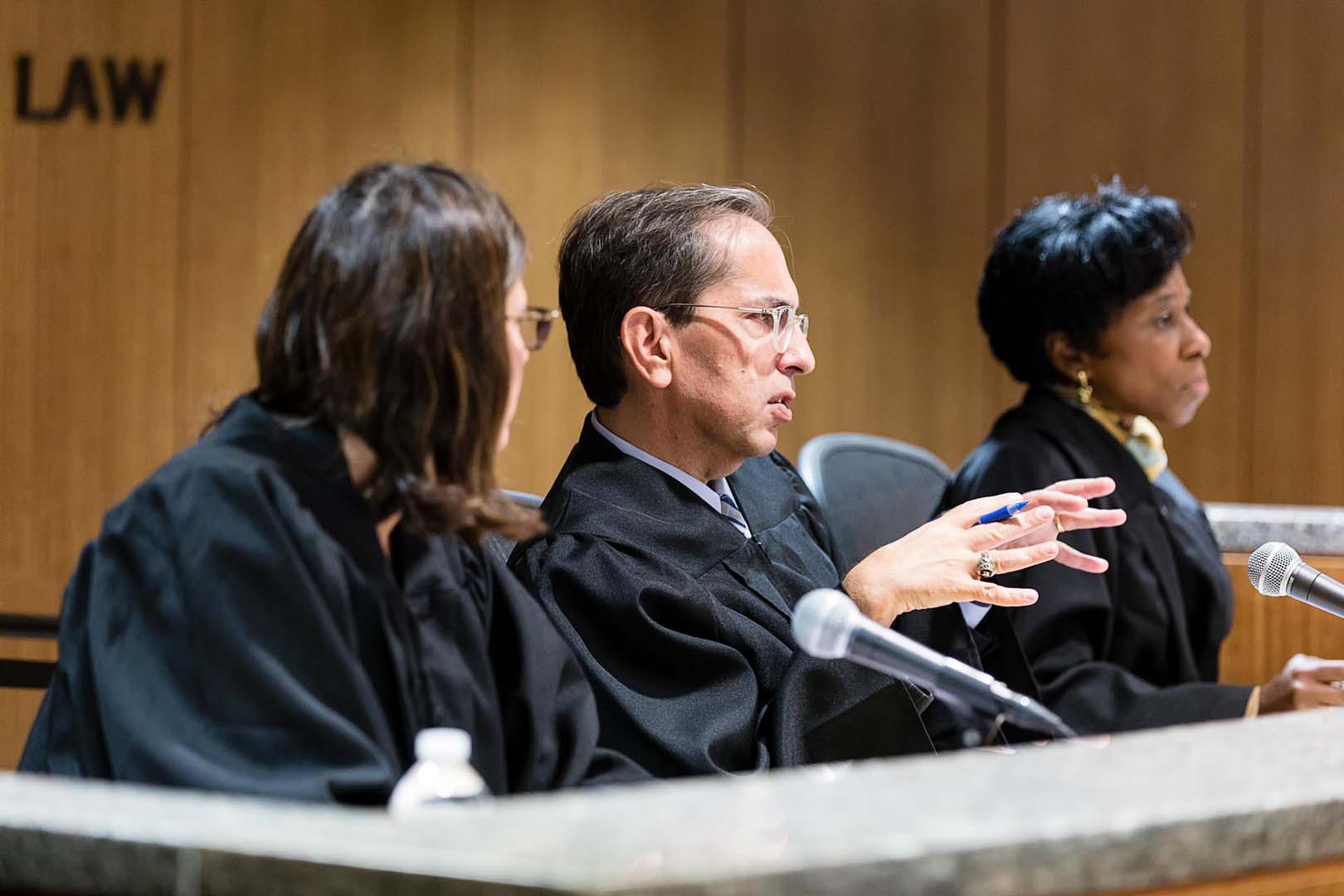 Judge vonda evans